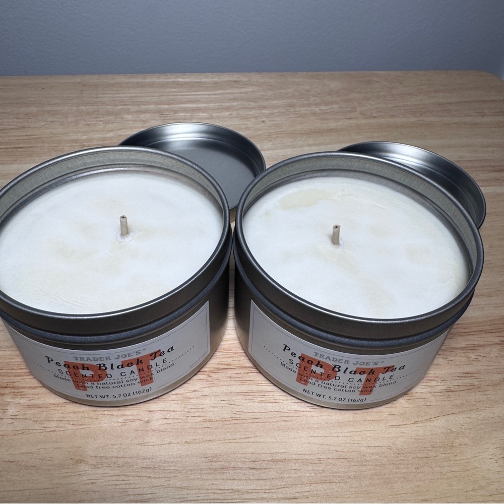 4x Trader Joe's 🍑 Peach Black Tea Scented Candle - Picture 2 of 3